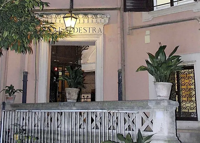 Les D'or Gasthuis Rome